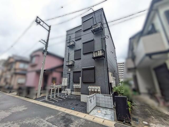 ＨＯＮＧＯ　ＰＡＲＫ　ＴＥＲＲＡＣＥの外観