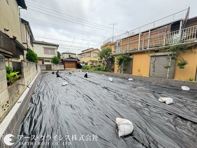 【外観】 | 松戸市八ヶ崎1丁目 | 建築条件なし。思い描いたマイホームを、そのままカタチに。陽当たりも良く、ガーデニングや家庭菜園にもぴったりのゆとりある敷地。資産としても魅力のある立地で、将来を見据えた住まい選びを。