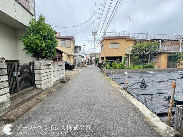 【前面道路含む現地写真】 | 松戸市八ヶ崎1丁目 | 閑静で落ち着いた住宅街でのびのび子育てするこができます！老後や夫婦二人の住まいにも如何でしょうか♪