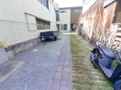 【その他共用部分】 | 下三条町ソラノマ | 建物への共用通路