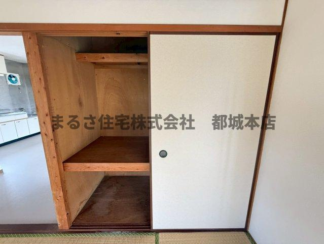 鷹コーポの収納
