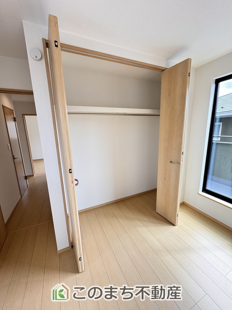 ハートフルタウン宇都宮市松原2丁目1825番の収納|各居室に収納付で住みやすさにこだわっています♪