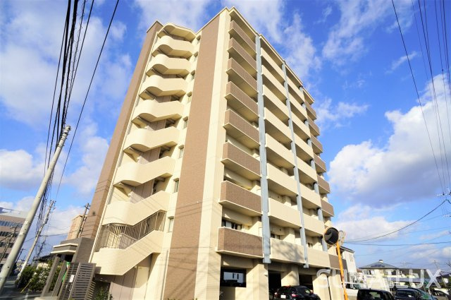 熊本市南区御幸笛田２丁目の賃貸マンションの外観