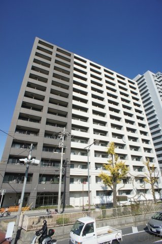 セレッソコートリバーサイド大阪の外観