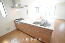 座間市ひばりが丘5丁目　新築戸建て 全5棟【仲介手数料無料】の画像