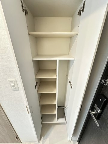【収納】エスリード神戸グランドール