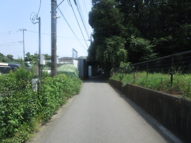 横浜市神奈川区菅田町の倉庫