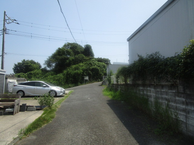 横浜市神奈川区菅田町の倉庫