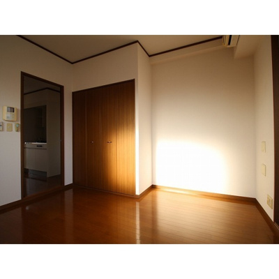 【居間・リビング】 | アンプルールフェールK.Yu | ※同物件、同タイプのお部屋です
