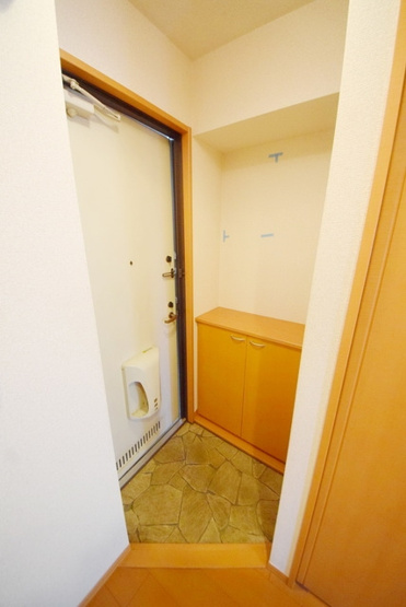 【玄関】 | メゾンエトワール-佐須町1丁目-