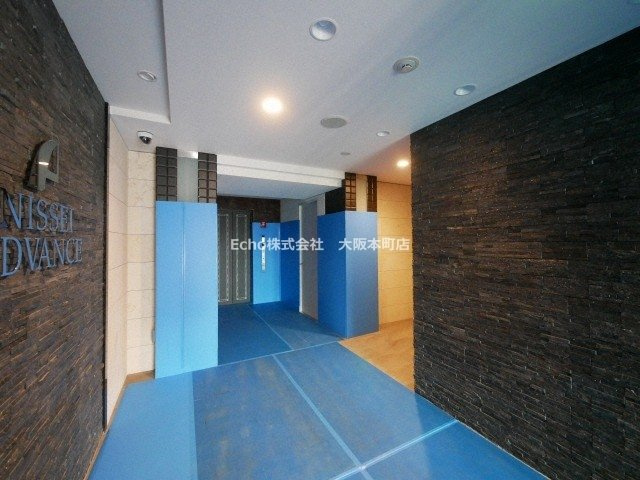 アドバンス上町台シュタットのロビー