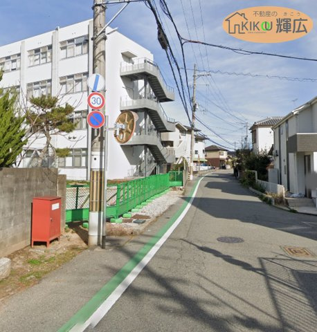 加古川市平岡町新在家（全3）土地　Ａ号地の前面道路含む現地写真