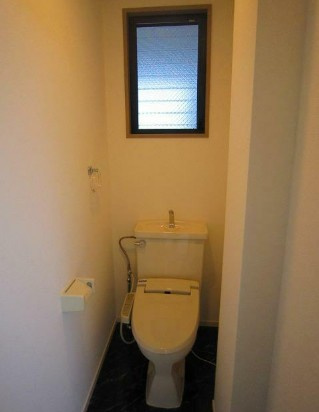 HOUSE-TMのトイレ