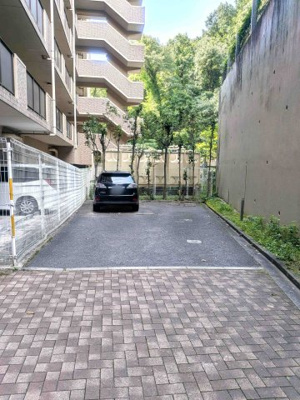 【駐車場】 | アルテ高槻エミネンス | ■敷地内駐車場