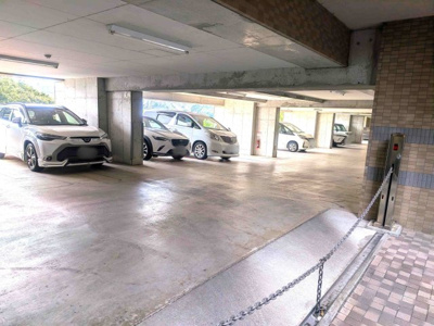 【駐車場】 | アルテ高槻エミネンス | ■平面式駐車場