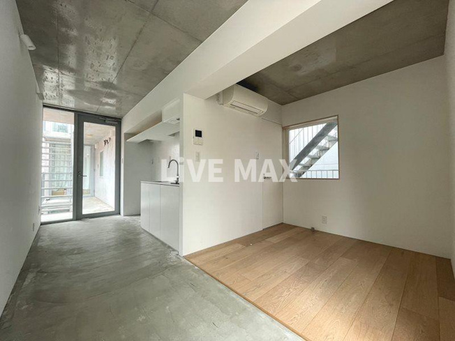 【内装】Ookayama Apartment