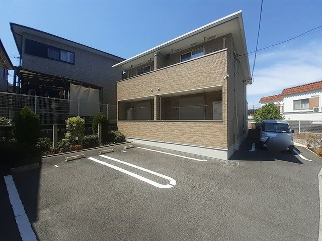パレ・フルールの駐車場