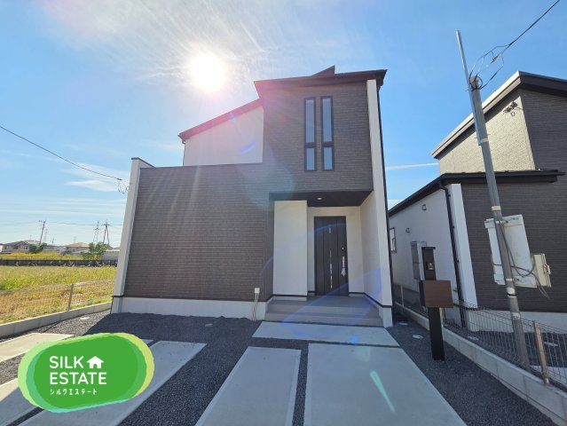 新築　太田市岩松町2期　2号棟　GRAFARE
