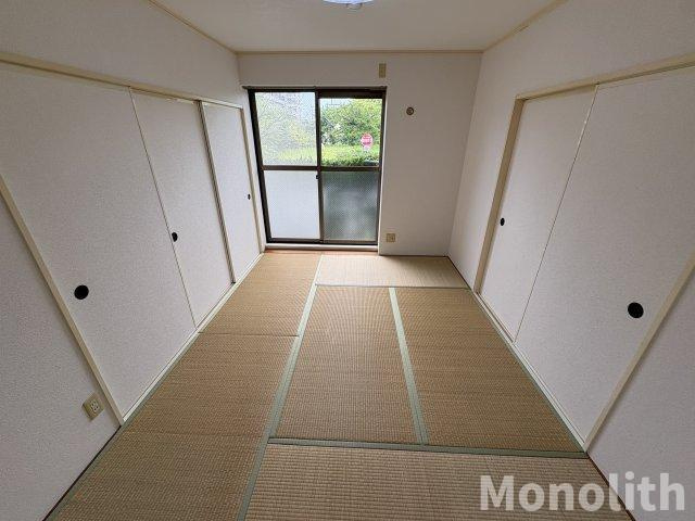 モアクレスト花田公園Aの和室