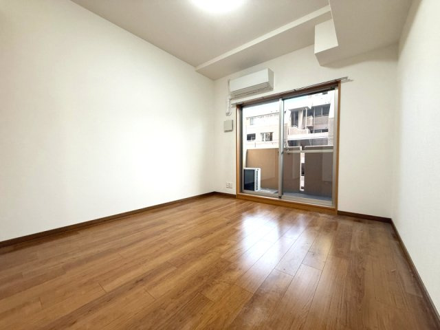 【寝室】オーキッドレジデンス塚本