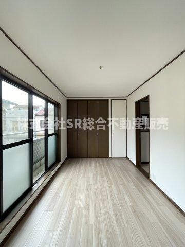 東鴻池町4丁目中古戸建の子供部屋|弊社は中古戸建のご紹介、その後のリフォームのご提案、
賃貸物件のご紹介、すべてご対応可能です。
お客様にあったプランをご提案致します。
まずはお問合せ下さいませ。