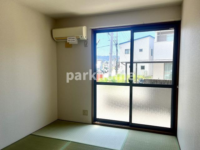 フォーリーヴス A棟の和室|和室ならではの温かな和の空間で寛ぎの時間を過ごせます