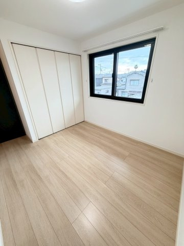 ☆選べる家具プレゼント☆御幸２丁目　3号棟の洋室