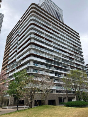【庭】 | HARUMI FLAG PARK VILLAGE C棟