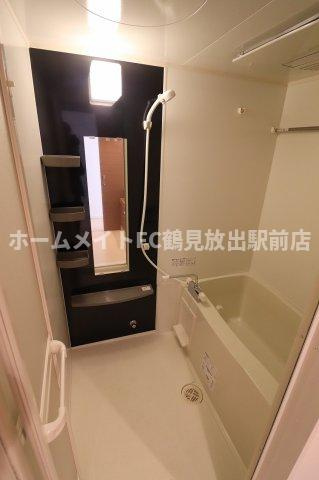 大阪市鶴見区放出東３丁目の賃貸マンションの浴室