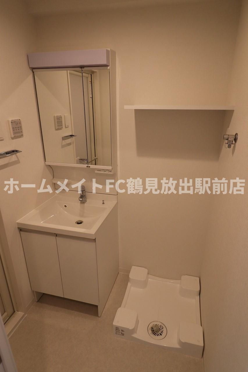 大阪市鶴見区放出東３丁目の賃貸マンションの洗面所