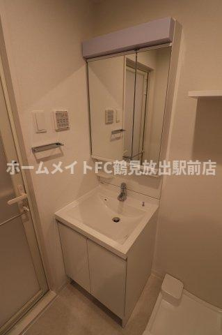 大阪市鶴見区放出東３丁目の賃貸マンションの独立洗面台