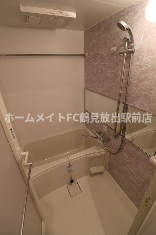 大阪市鶴見区放出東３丁目の賃貸マンションの浴室