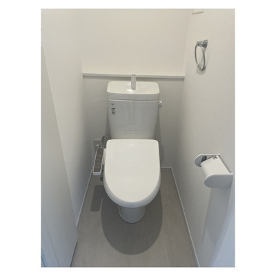 【トイレ】 | Peabody　Homes　Nakanosakaue | 温水洗浄便座。