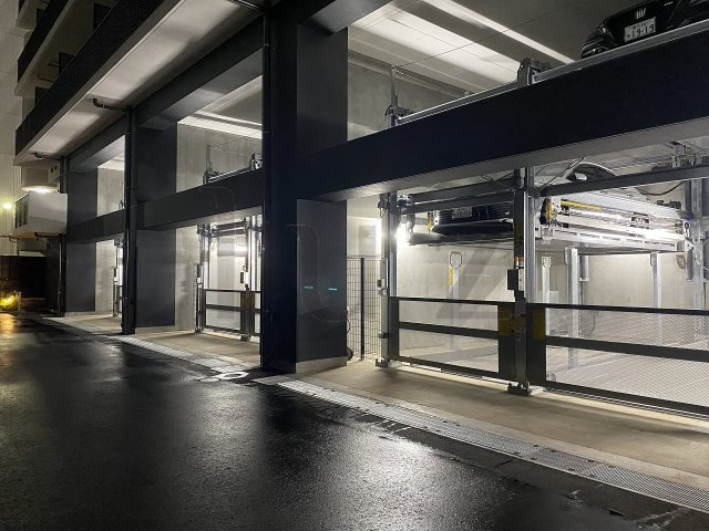 スプランディッド新横浜のエントランス
