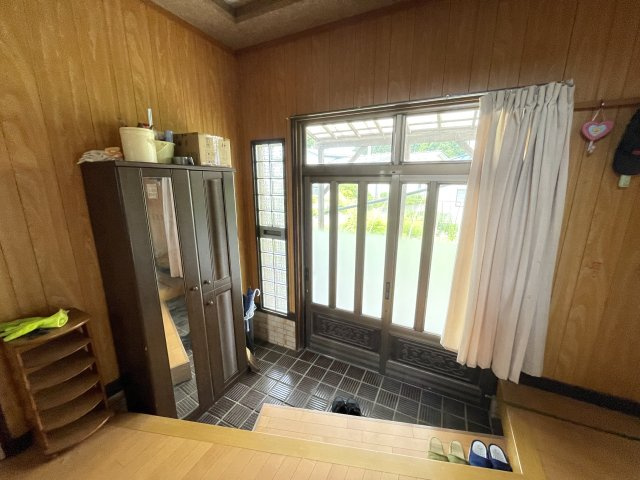 三戸郡新郷村大字戸来字前鹿田の玄関