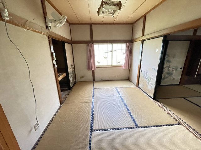 三戸郡新郷村大字戸来字前鹿田の和室