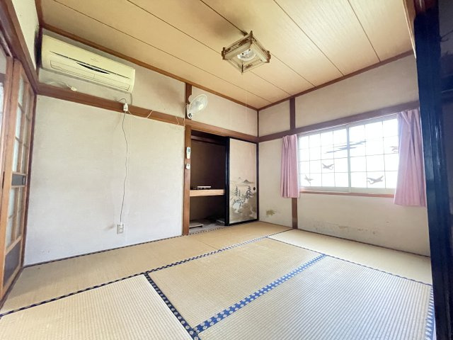 三戸郡新郷村大字戸来字前鹿田の和室