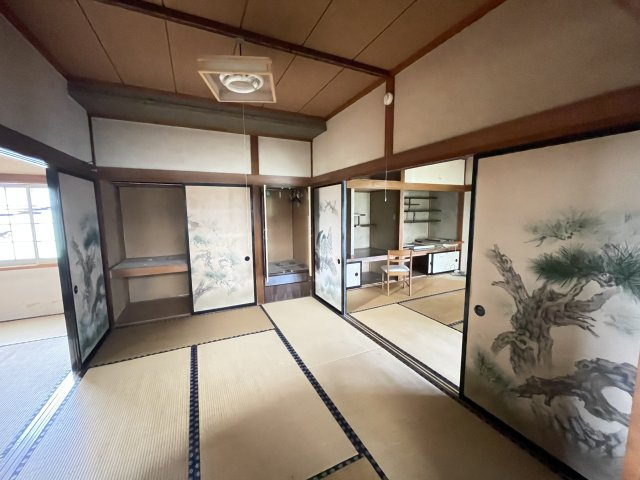 三戸郡新郷村大字戸来字前鹿田の和室