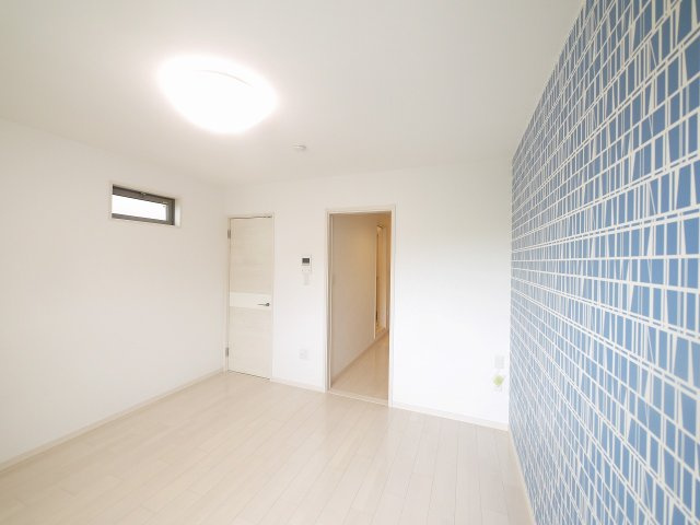 K’s Residence生駒の寝室|広くて明るい寝室