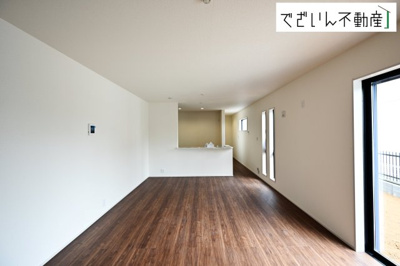 【居間・リビング】 | Livele Garden.S熊谷市上之 第7　新築住宅 | 現地(2026年9月撮影)