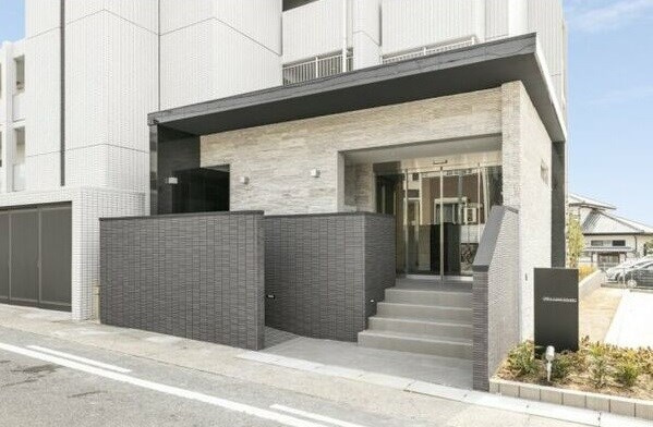 CREA　KAMIYASHIROのエントランス