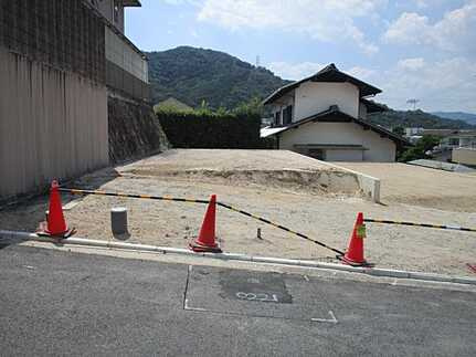 東区戸坂大上４丁目の外観