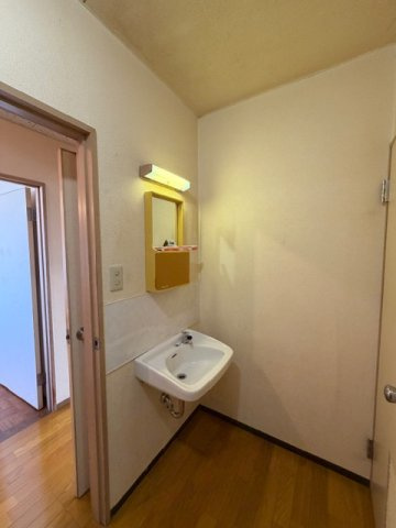 興亜マンションの内装