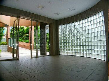 セザンつくし野のロビー|毎日通るロビーはこのようになっています