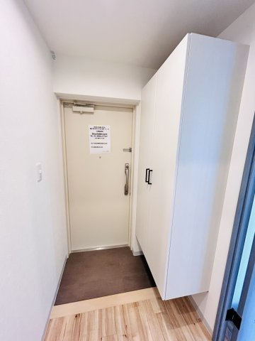 【玄関】