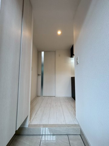 リライア西調布の玄関