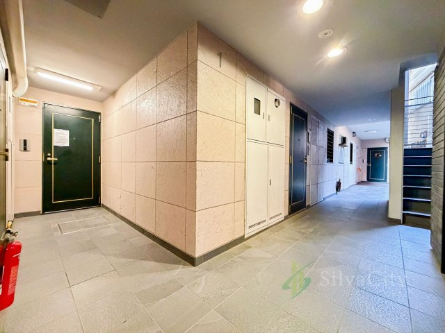 ビューパレ―新宿新都心のその他共用部分|廊下
