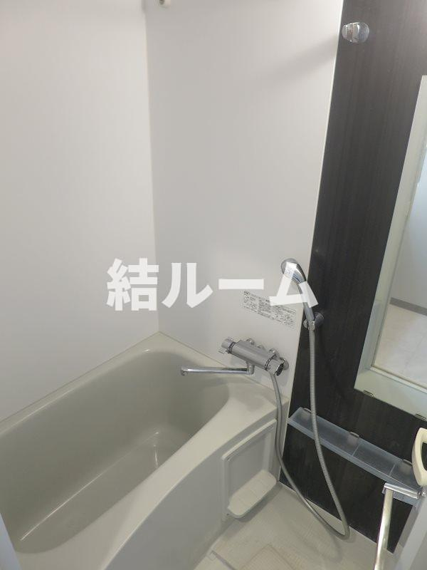 北区神谷３丁目の賃貸マンションの浴室