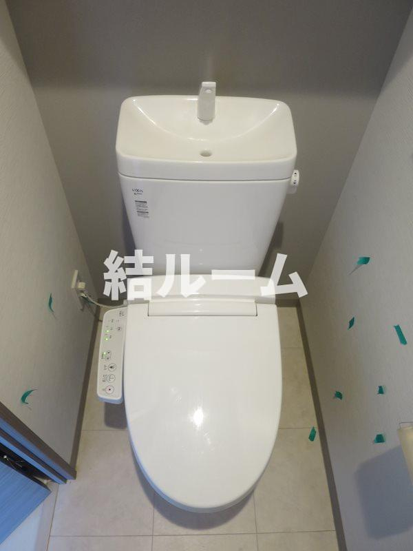 北区神谷３丁目の賃貸マンションのトイレ