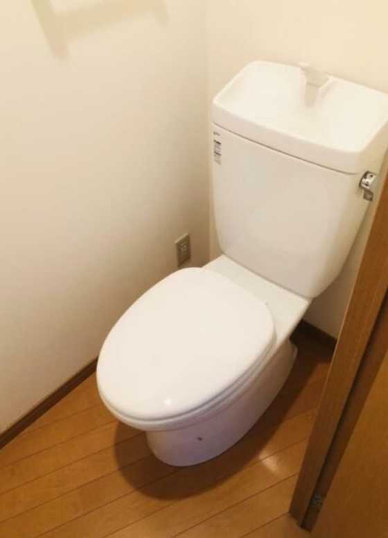 グリーンルーム代沢　南西角部屋　オートロック　最上階のトイレ